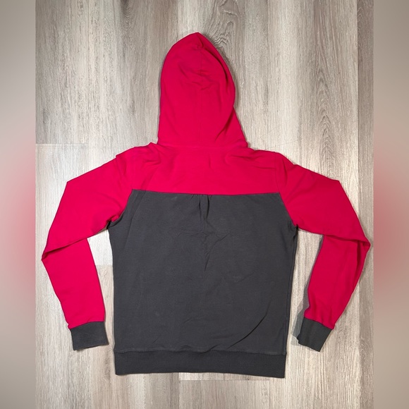 Nike Lightweight Training Pullover Hoodie - Picture 2 of 4